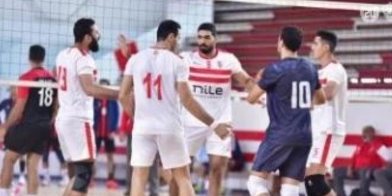 ديميترى ياكوفليف يوقع عقود انضمامه لطائرة الزمالك