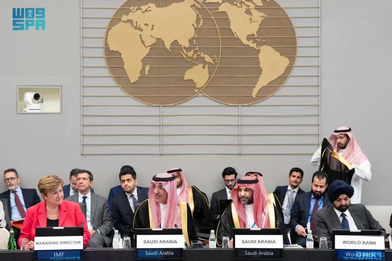 المملكة وصندوق النقد والبنك الدولي يؤكدون في بيان مشترك دعم جهود الحكومة السورية في إعادة بناء المؤسسات والتعافي الاقتصادي