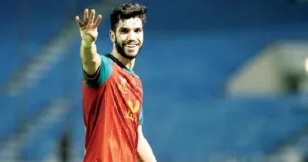 وليد أزارو ”الأسد المغربى” يحتفل بعيد ميلاده الـ ”30”