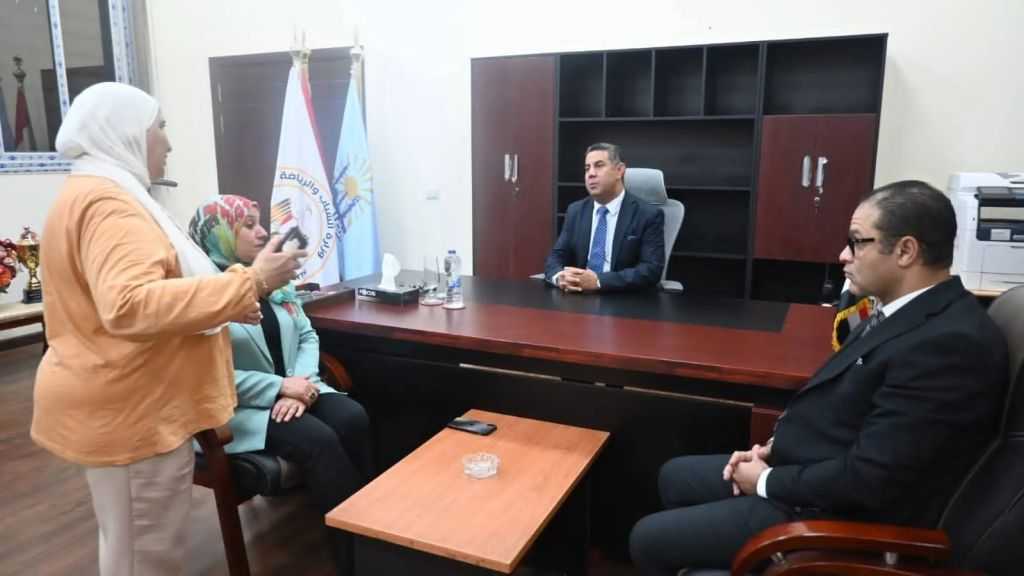 ترحيب العاملين بمديرية الشباب والرياضة بالقاهرة ب محمود فوزي ترحيب العاملين بمديرية الشباب والرياضة بالقاهرة ب محمود فوزي