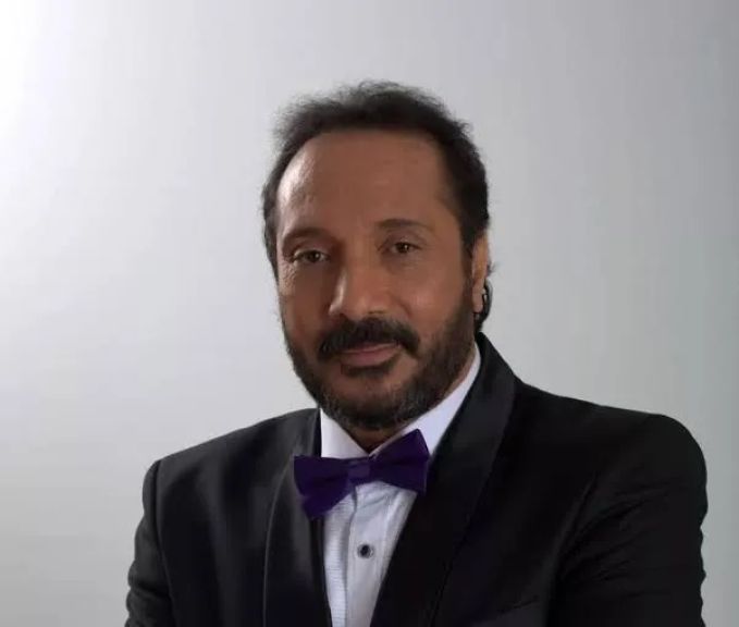 فنانون صنعوا أمجادهم بالاصرار والعمل