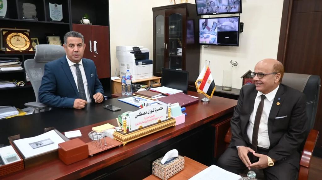 مدير مديرية الشباب والرياضة بالقاهرة يستقبل رئيس تحرير النجم الرياضي