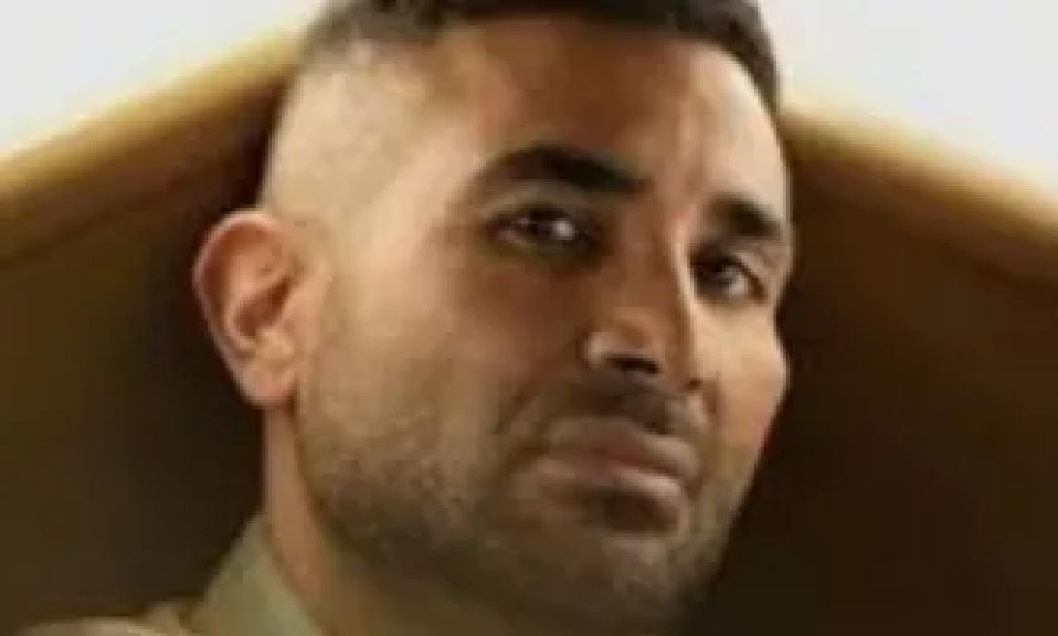 فنانون صنعوا مجدهم بالاصرار والعمل