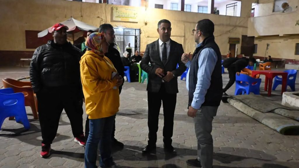 استكمالاً لجولاته التفقدية مدير مديرية الشباب والرياضة بالقاهرة يتفقد مركز شباب الأميرية