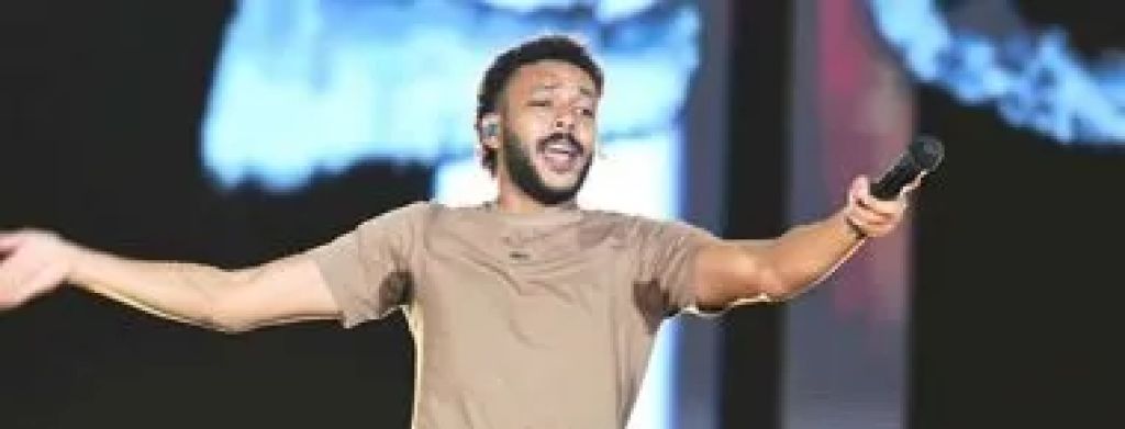 ويجز عن شائعات اعتزاله: مفيش الكلام ده وأنا مركز فى التوك توك بتاعى