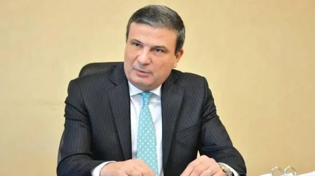 علاء فاروق وزير الزراعه يشيد بالاتحاد التعاوني ممدوح حماده غرفه عمليات لتلقي شكاوى المزارعين عاطف محمود متابعه يوميه للاداء علي عوده تعاون تام بوزاره الزراعه