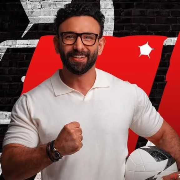 مذيعين صنعوا مجدهم بالاصرار والعمل من خلال برامجهم الناجحه