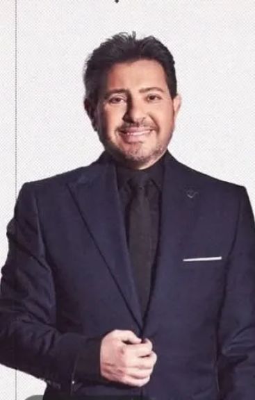 تفاصيل الحالة الصحية للفنان هاني شاكر بعد أزمته الاخيره