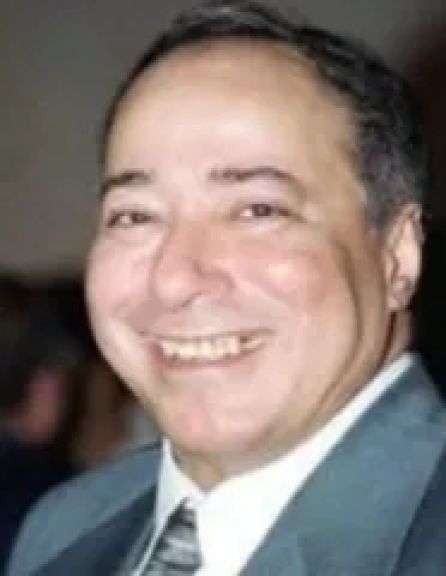 يحل اليوم 19 أبريل الذكرى السنويه الثانيه لوفاه عمدة الدراما المصريه صلاح السعدني