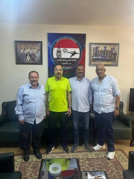 ك/ محمد حشيش المدير التنفيذي لكرة القدم بالقاهرة يستقبل محمد جلال المدير التنفيذي ل الحضارات