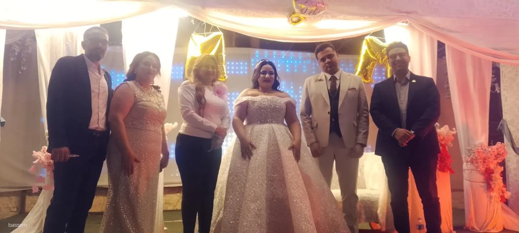 الكاتب الصحفي محمد حلمي يقدم أجمل التهاني للعروسين بمناسبة الخطوبة في أجواء من البهجة والسعادة