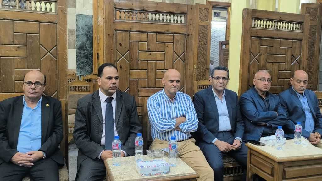 حضور  صحفيين ونواب عزاء الزميل مصطفى الشربيني مسؤول ملف البرلمان بجريدة «تحيا مصر»