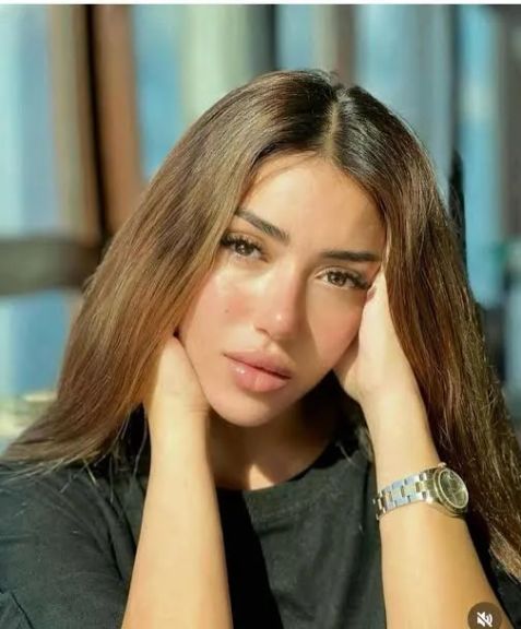 الفنانه ساره سلامه أبنه الفنان أحمد سلامه تعود للسينما من خلال بطوله فيلم ”فاترينة”